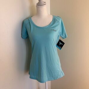 Columbia Titanium Women’s Titan Trail Lite Short Sleeve Top Blue Size Small NWT